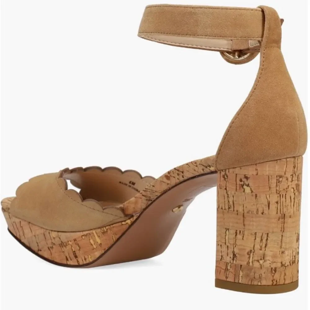 Pelle Moda Aneko Platform Sandal Latte 10M - Picture 2 of 3